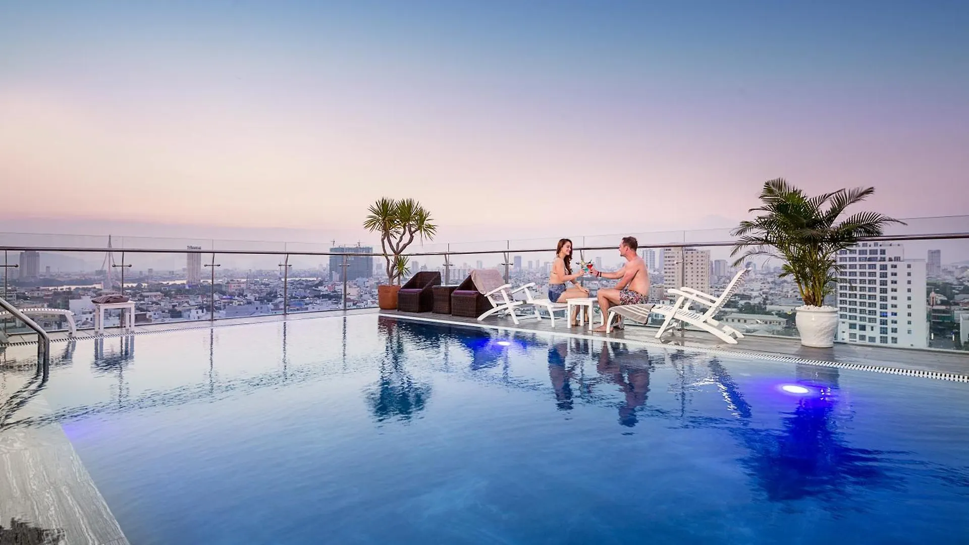 Aria Grand Hotel & Spa Da Nang 4*,
